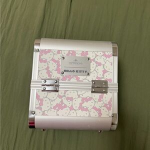 Hello Kitty Travel Make Up Box